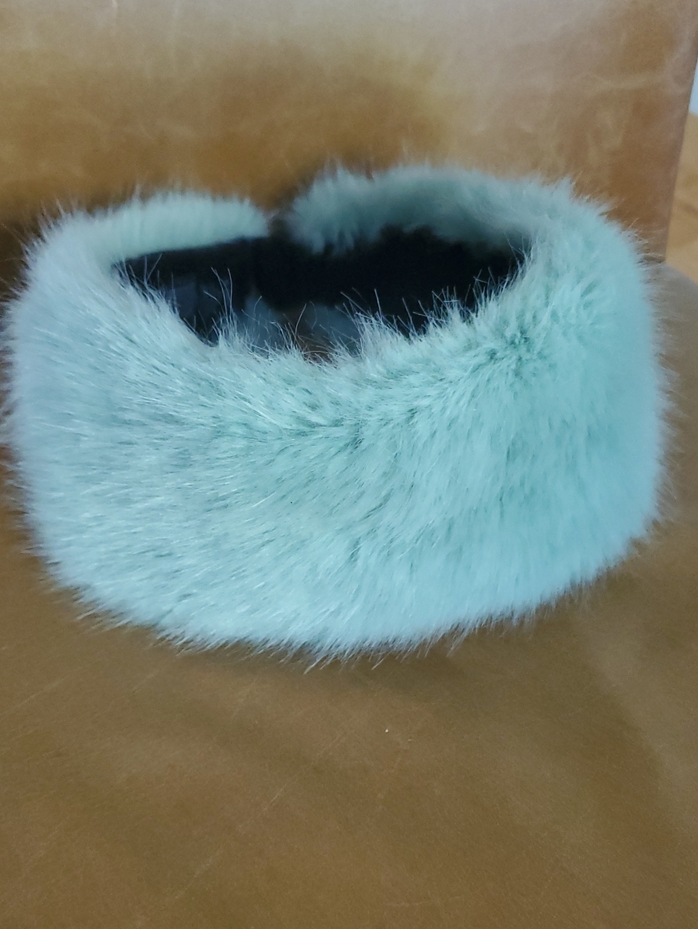 Barts Calla Fur Deluxe Faux Fur Headband Neck Warmer Mint Green - Picture 14 of 15